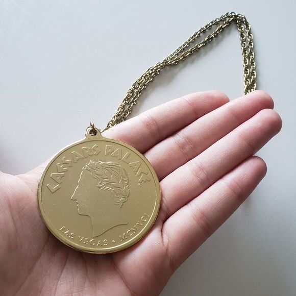 Caesars Palace Gold Tone Las Vegas Medal Necklace - Picture 2 of 5